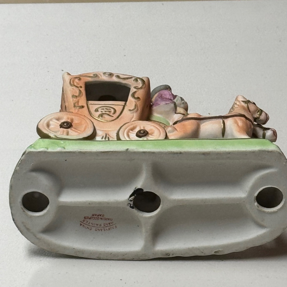 Vintage Fairyland China Horses and Carriage Figurine Made in Occupied Japan - Picture 6 of 7